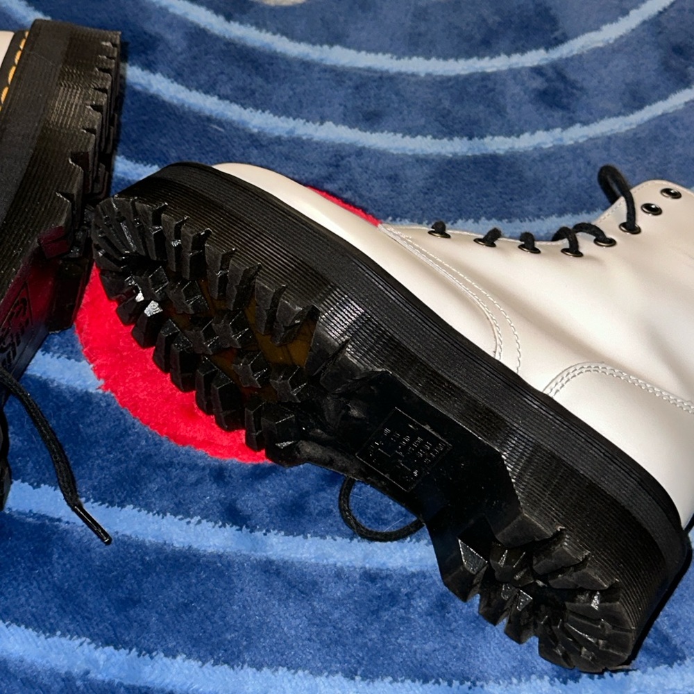 Dr. Martens Jadon White Combat Boots with Black Laces - Picture 4 of 5